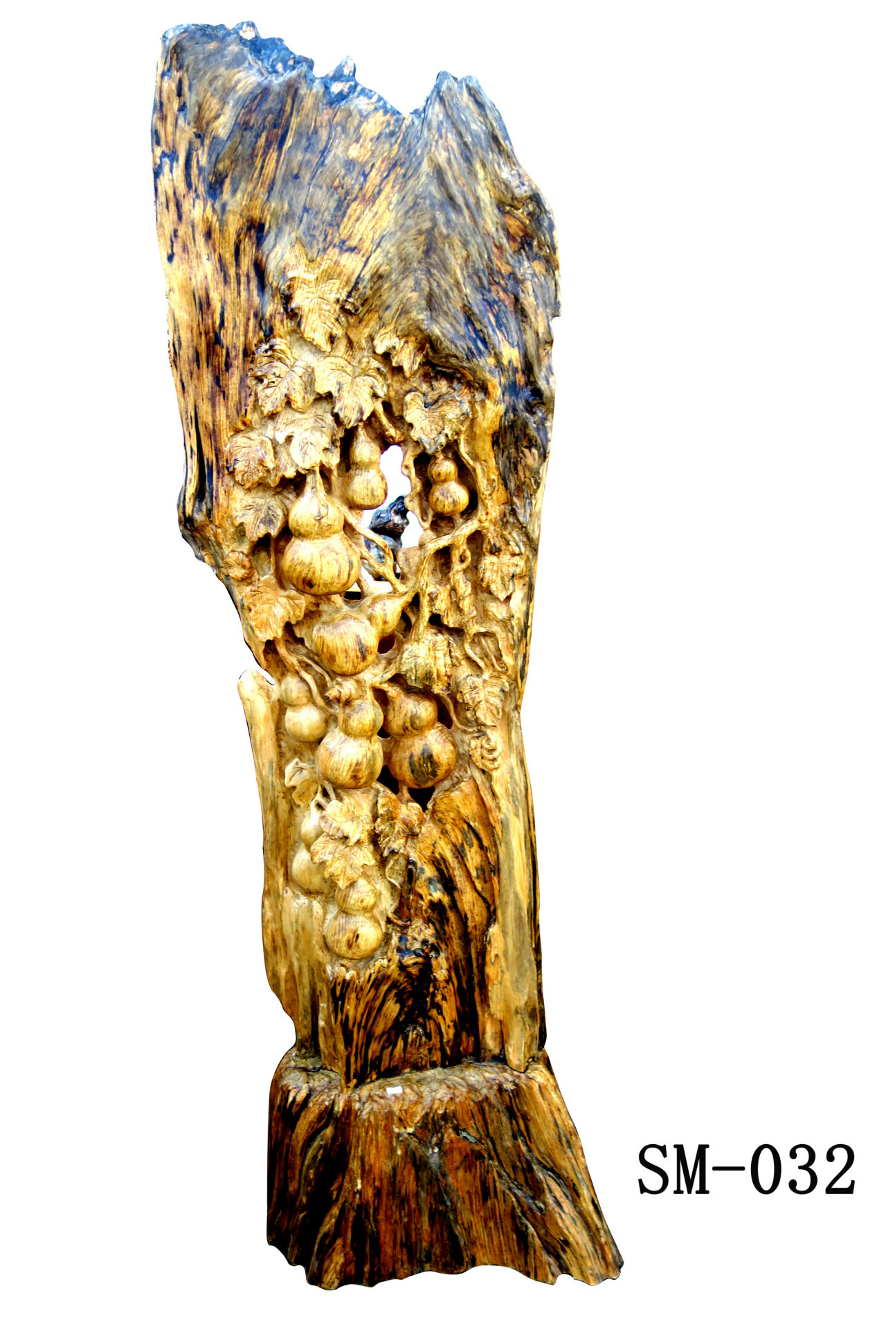 把东北的红松明子叫"红玉"因为松明经过强光手电照射可以透出红色的光