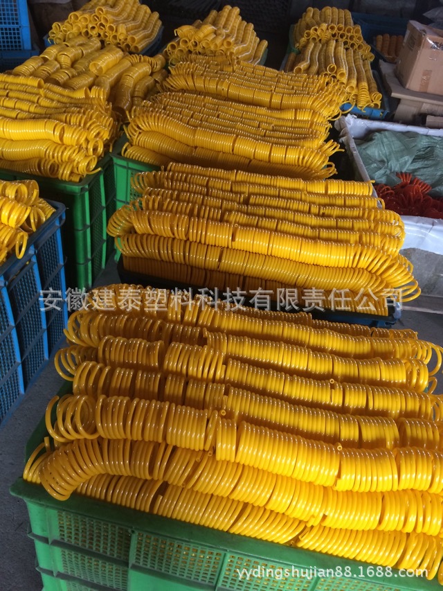PVC管材塑料挤出机         橡皮圈塑料挤出机     皮带牵引机