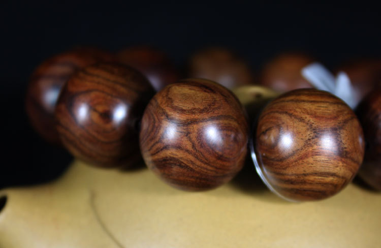 全对眼鬼脸海黄 海南黄花梨男士20mm佛珠手串 精品鬼脸海黄