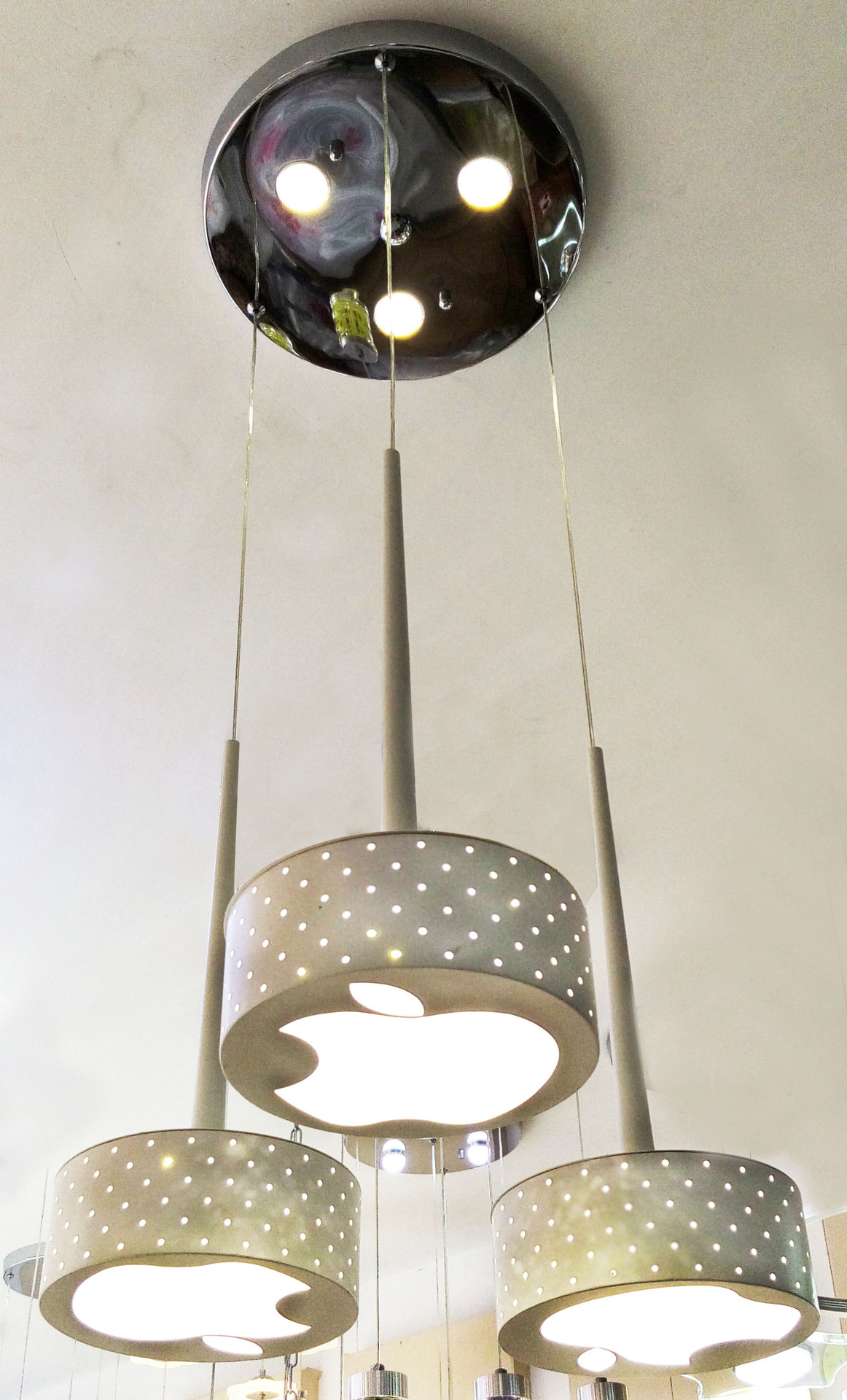 批发苹果led灯具吊灯吸顶灯创意餐吊灯铁艺个性化模具灯