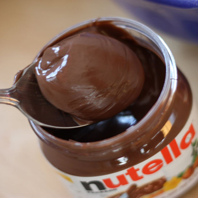 波兰原装进口食品批发 热卖波兰能多益巧克力榛子酱750g*6瓶