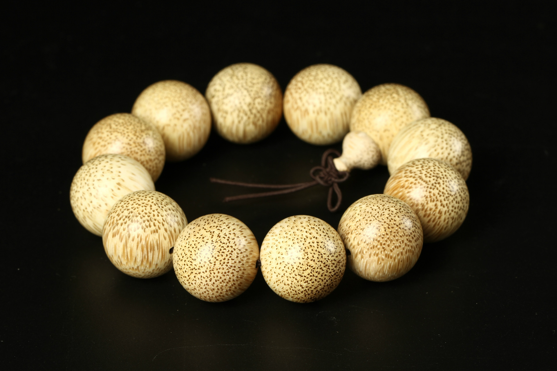 天然龙血金丝竹佛珠手串纹龙鳞文玩饰品金丝竹手链手饰工艺品