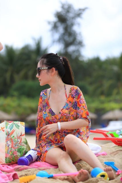 厂家批发正品李小璐同款印花性感韩版清新比-比基尼,分体泳衣