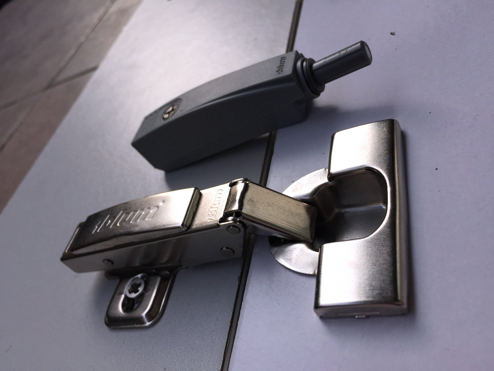 百隆反弹直铰 blum无弹簧直铰 进口碰触直铰 120度触碰铰链