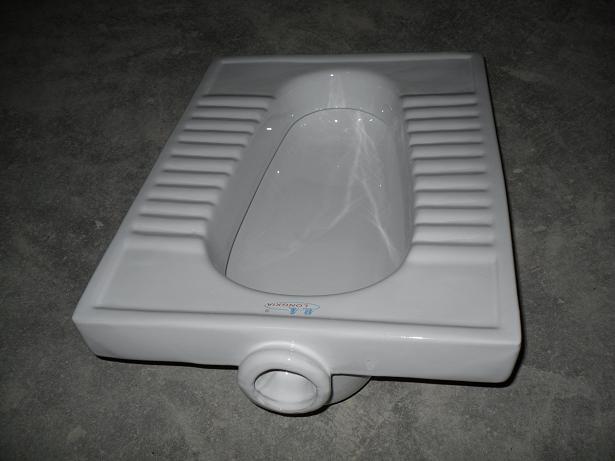 厂家直销四方分体后出水陶瓷蹲便器 分体式蹲坑 龙厦环保卫浴洁具