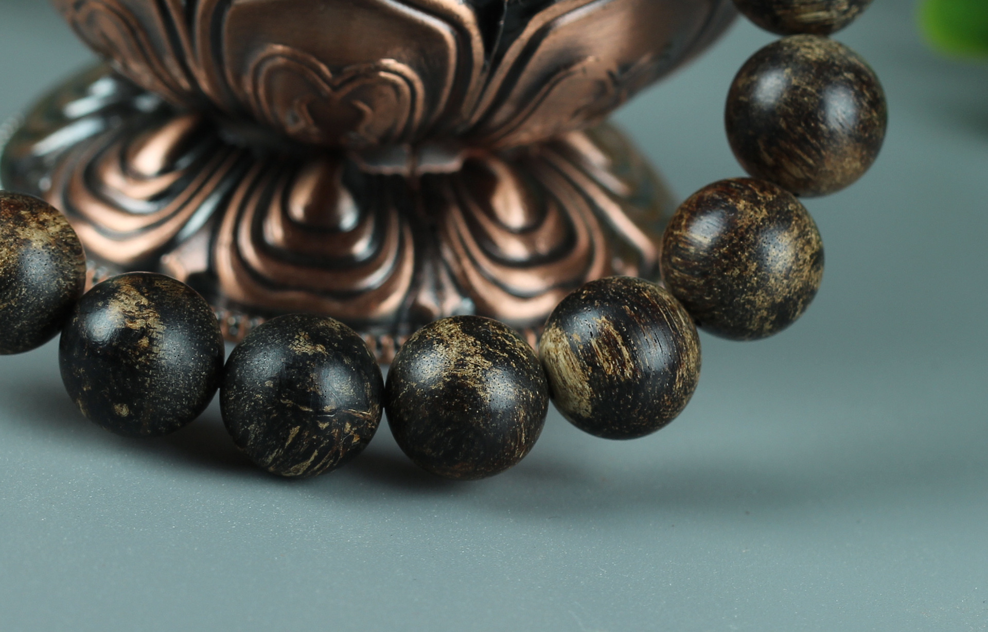 一线产区-达拉干沉香手串12mm*17颗,18克多,香味一级棒