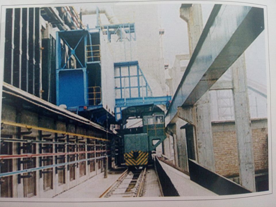 焦炉设备-拦焦车