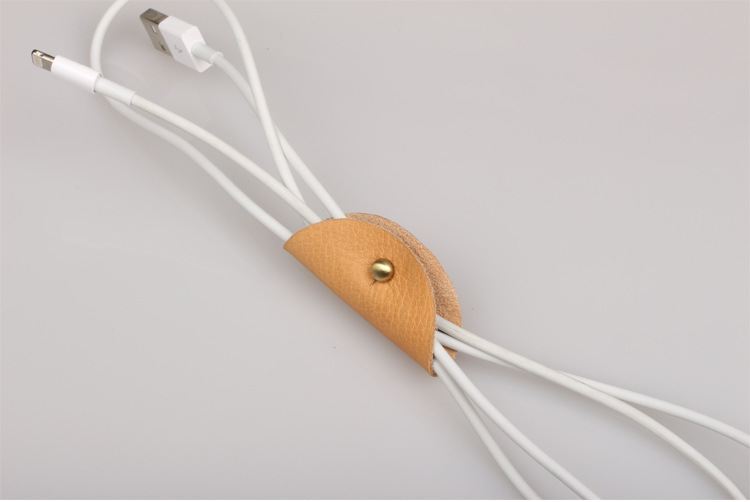 雨沫 耳机绕线器 绑线器 集线包 复古日系植鞣牛皮 手工制 简约新