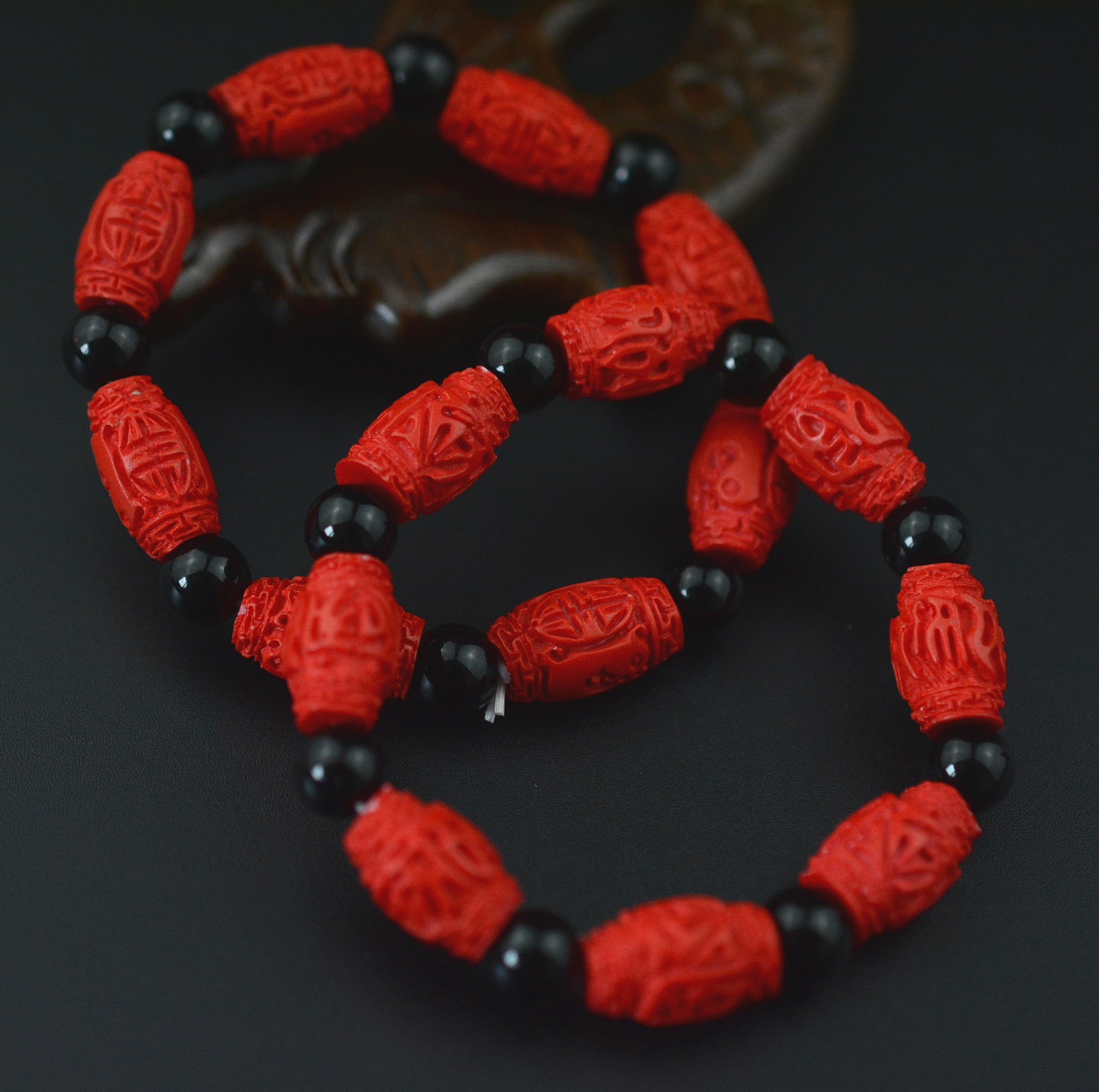 仿台湾天然朱砂手链 漆雕珠砂手链 朱砂手链批发