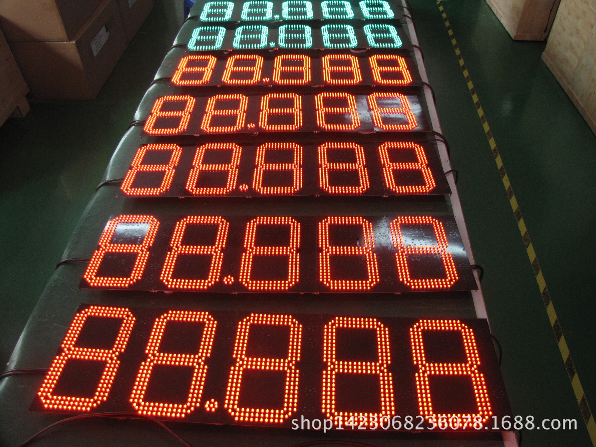 led出口条屏 显示多种语言 p10 led广告屏 led滚动字幕显示屏