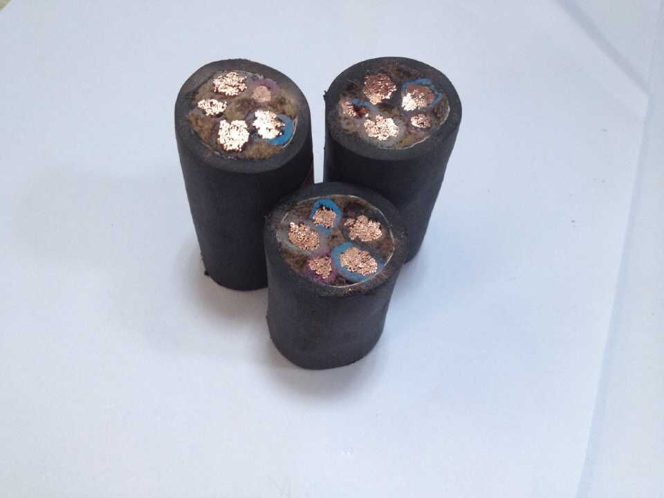 扬帆线缆 橡套铜芯软电缆 yc 325110 平方