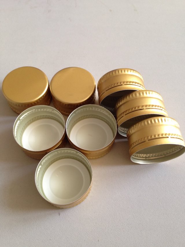 厂家定制 防伪瓶盖模塑盖盖子圆形塑料盖 酒水饮料食品铝塑结合盖