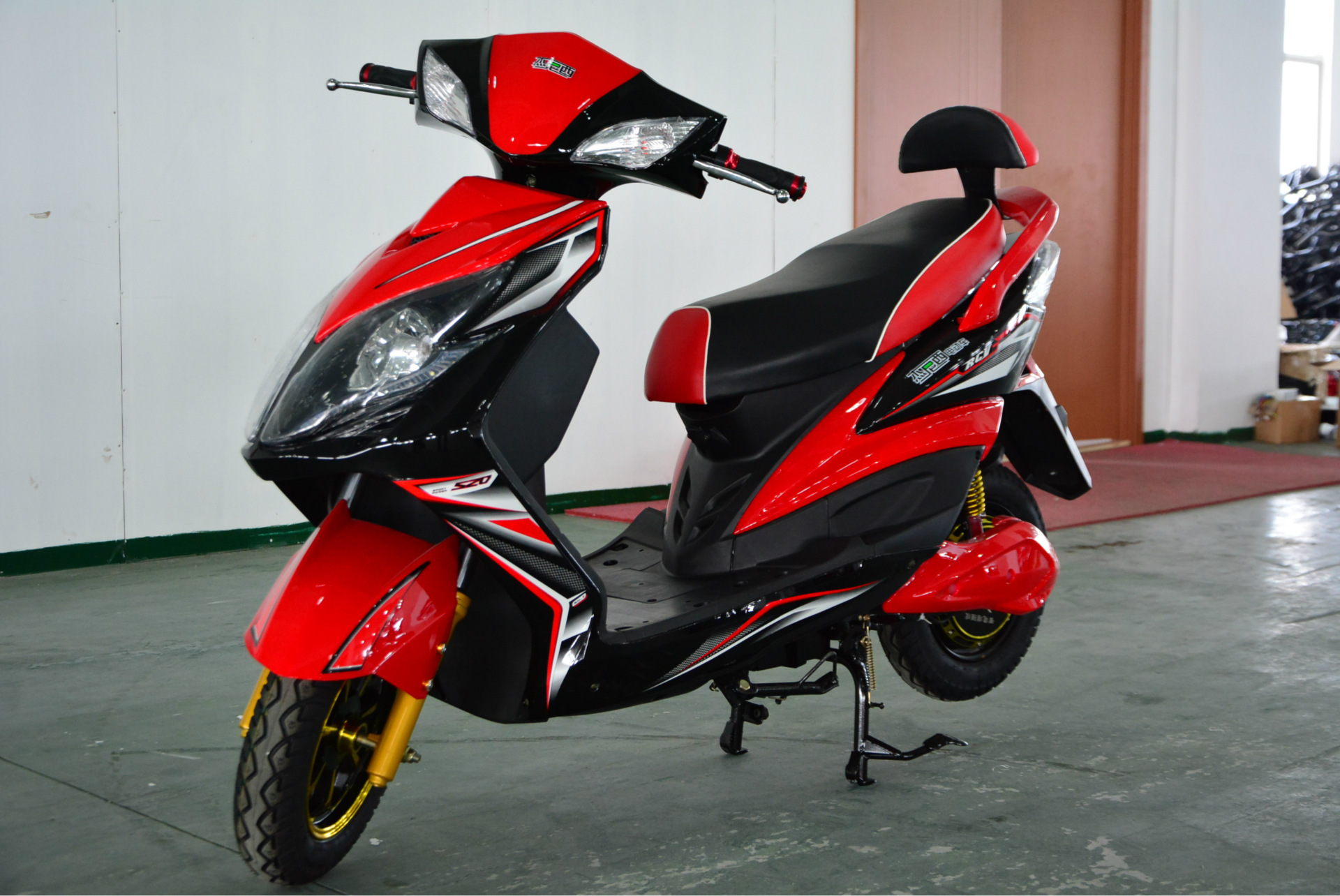 热销电瓶车时尚新款潮电瓶车 批发供应厂家直销优质电动车