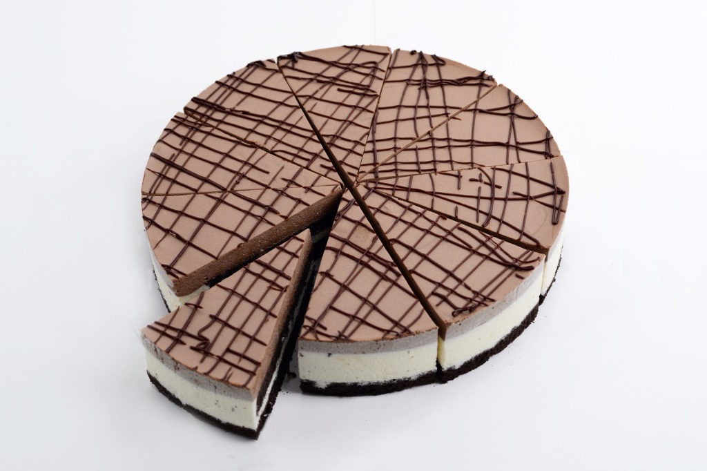 黑白巧克力慕斯蛋糕 8寸 圆形 西餐厅,咖啡厅,酒店专供招代理加盟