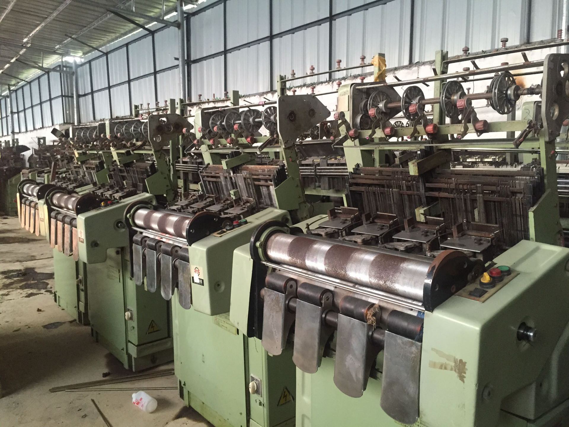 厂家直销二手高速织带机四条带低价处理二手织带机设备高速无锁机