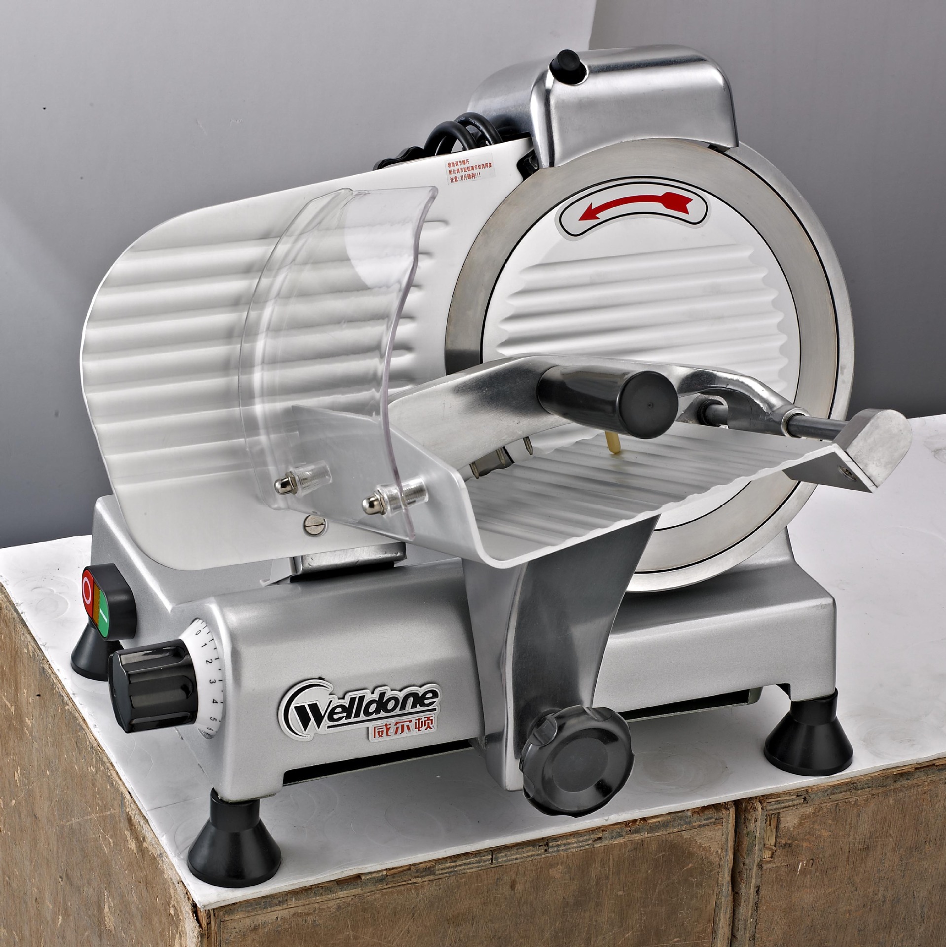 威尔顿8寸半自动切肉机wed-b200b