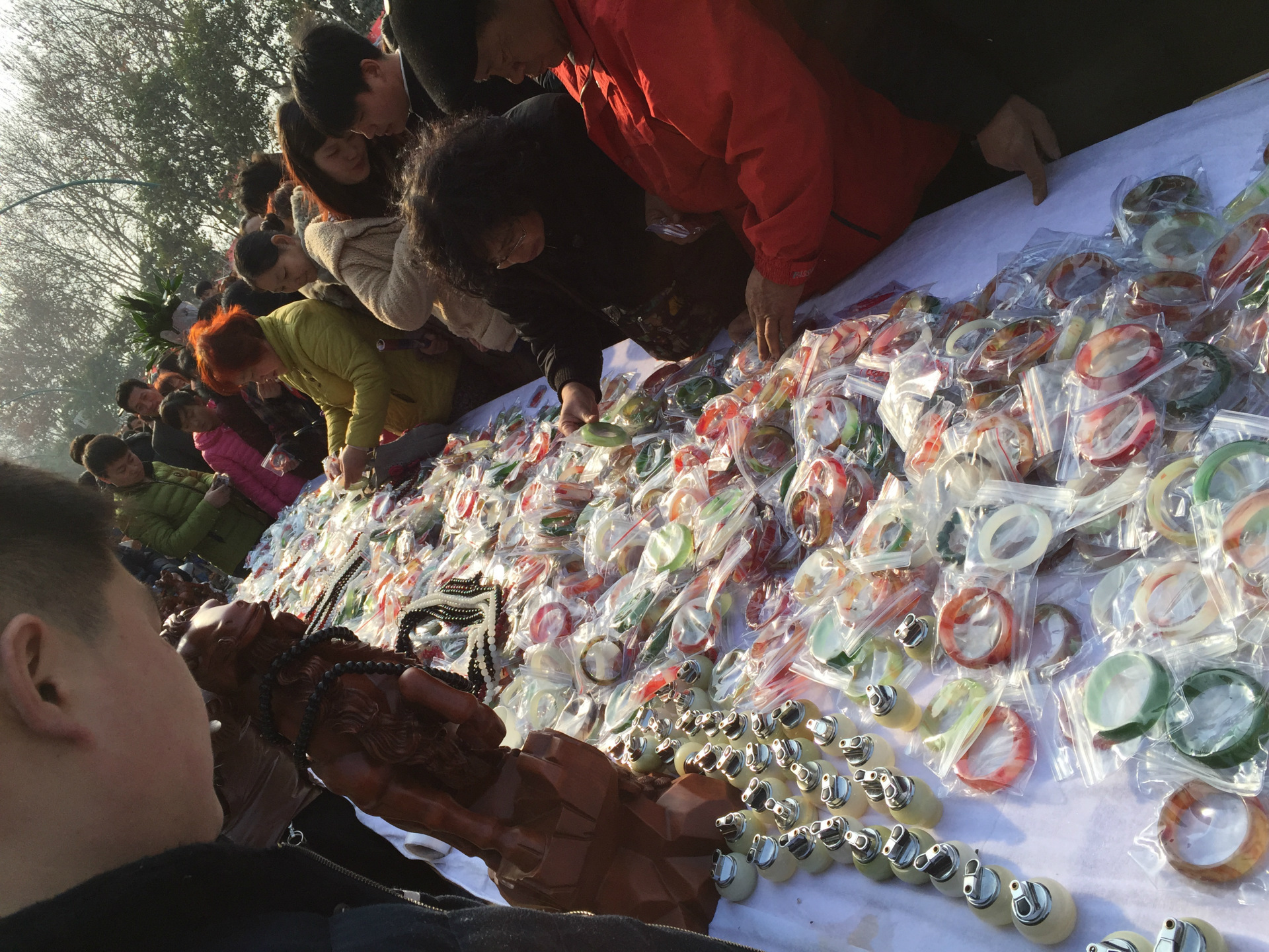 江湖地摊货新品 抵债玉器火爆地摊暴利产品 十元模式 十元玉.