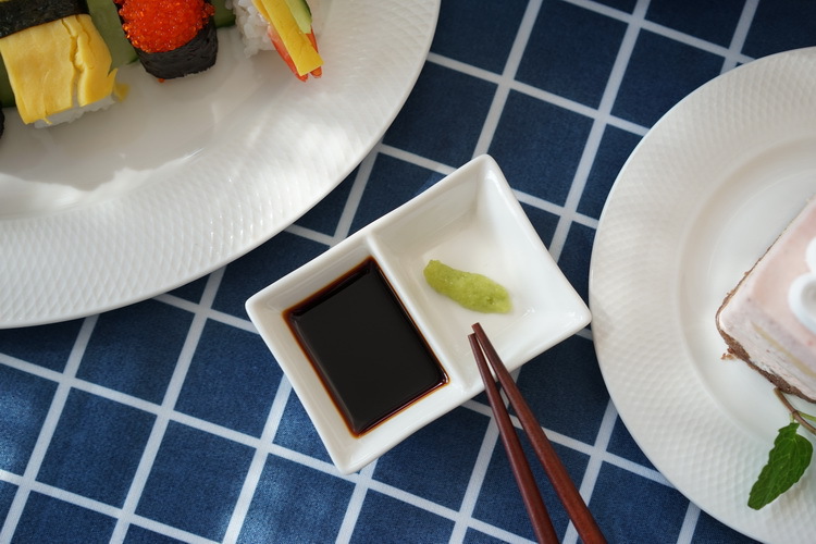 两格火锅酱料碟 陶瓷酱油碟 多格调料碟 调味碟 韩式烤肉酱料碟