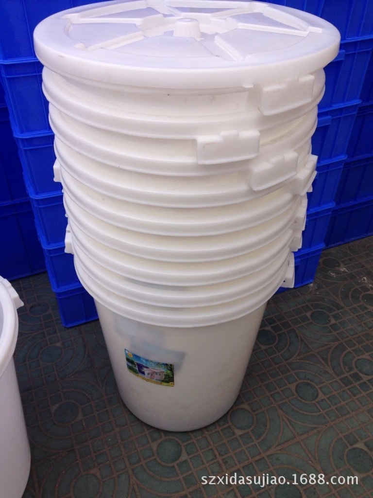 大量供应pe加厚100l塑料垃圾桶 有耳塑料食品级塑胶桶大白桶带盖
