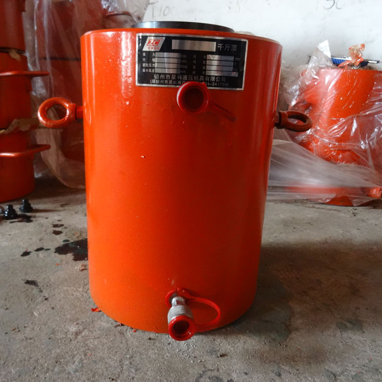 供应500吨双作用密封型液压千斤顶