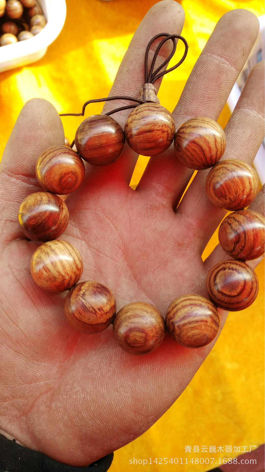 大叶黄花梨手串赞比亚爆满金星血檀手串展销会特卖跑江湖非洲