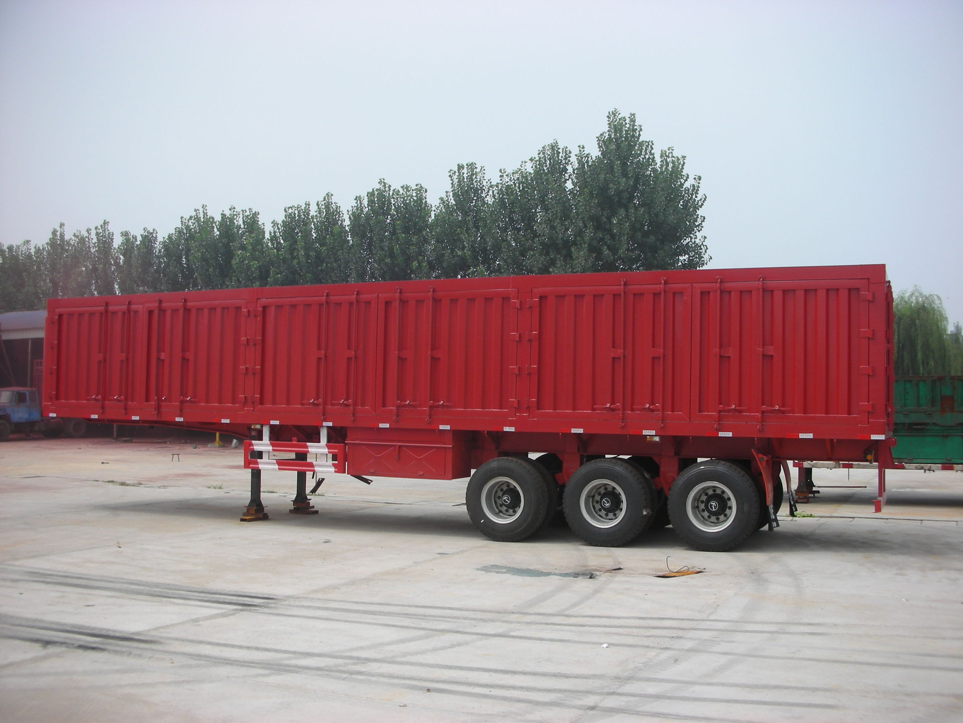 昊统lwg9401xxy 厢式运输半挂车 梁山优质厢式半挂车 - 中国专用车批