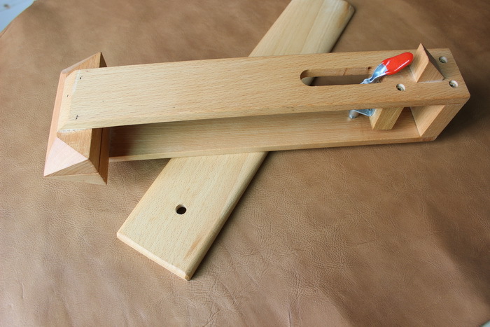 手缝宽木夹 手工皮艺diy手缝木夹子木架子