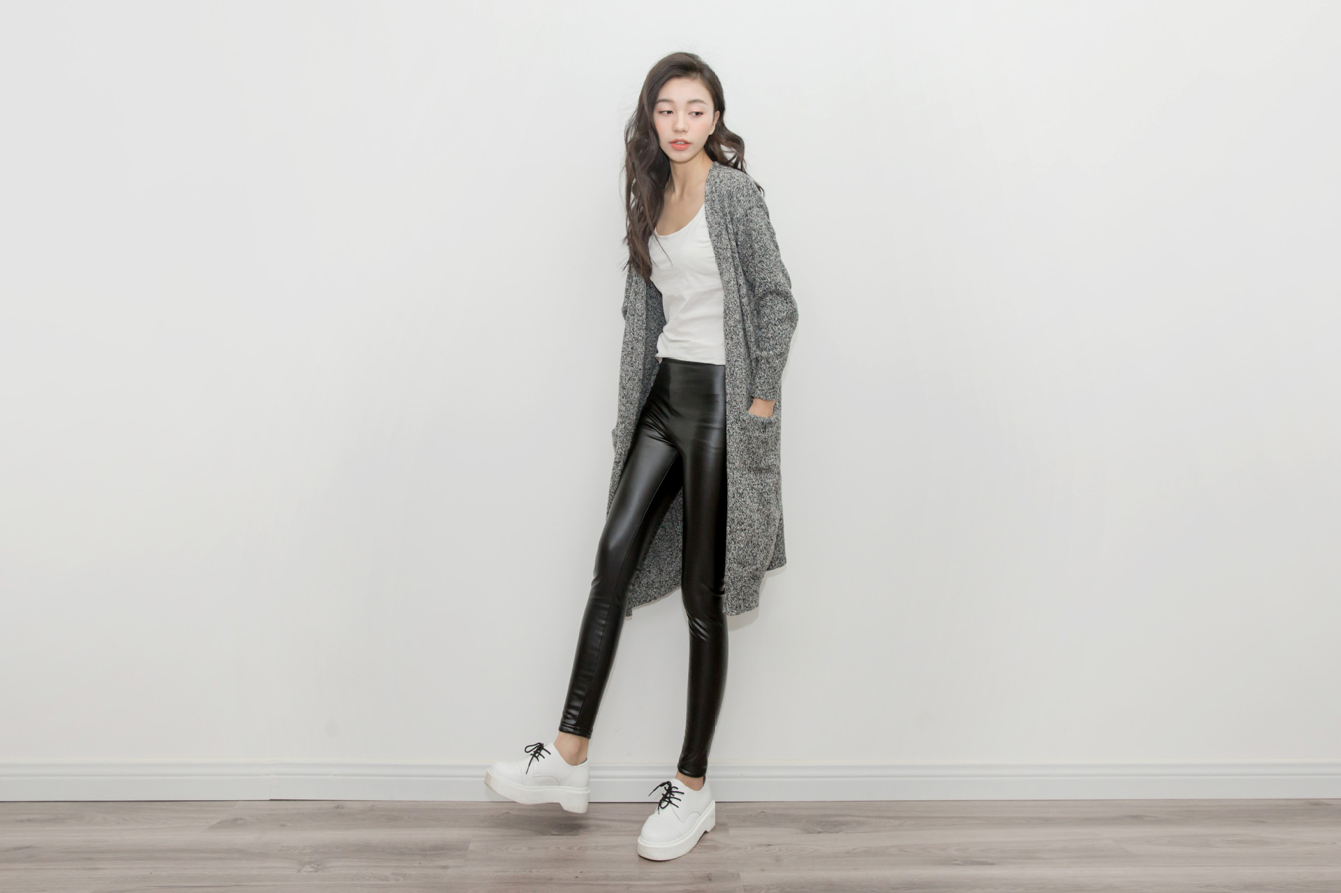 秋冬韩版女裤加厚超柔绒水洗皮裤弹力修身p