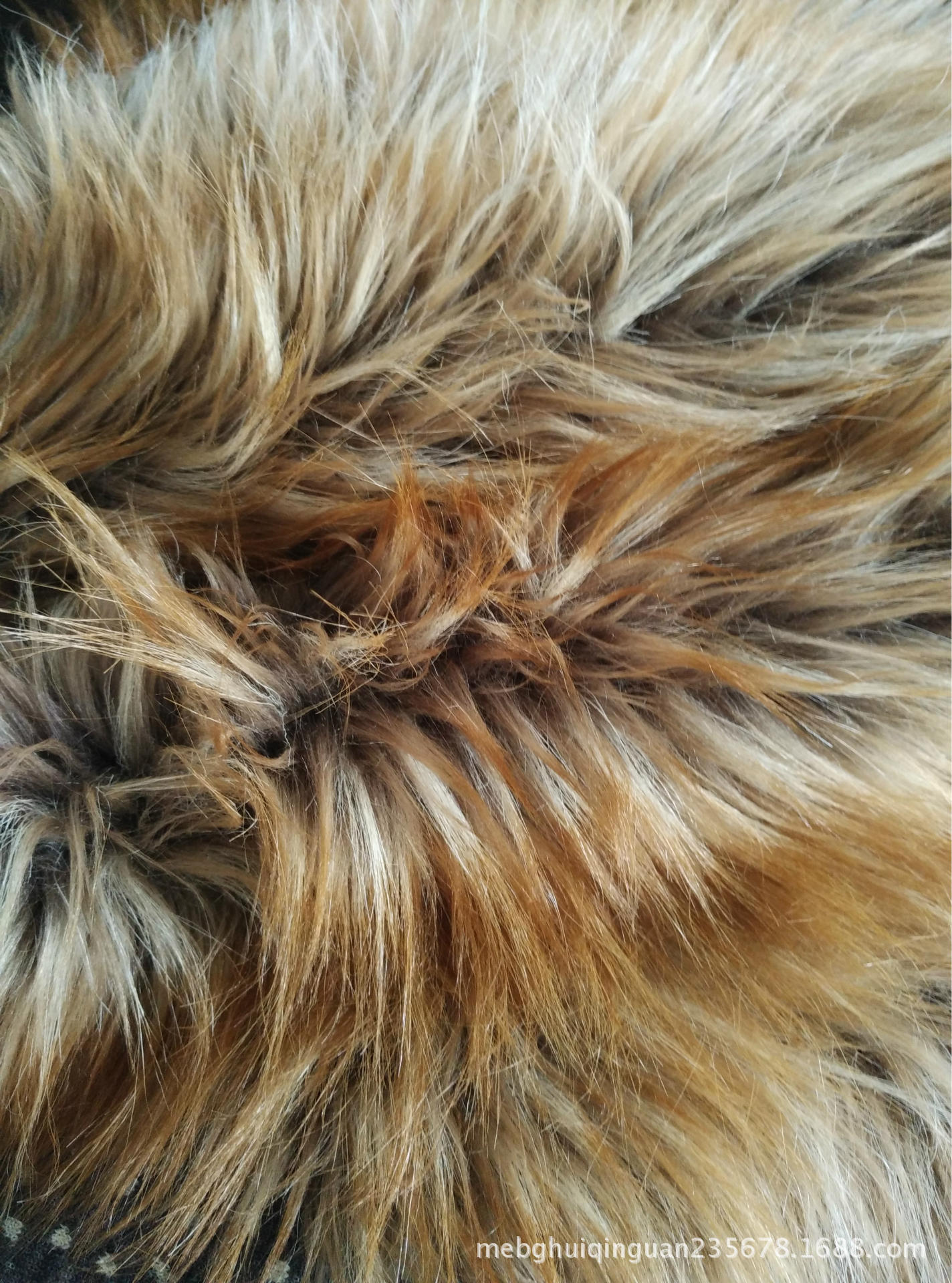【工厂定做】供应仿貉子毛仿动物毛皮提花毛尖染色长毛绒
