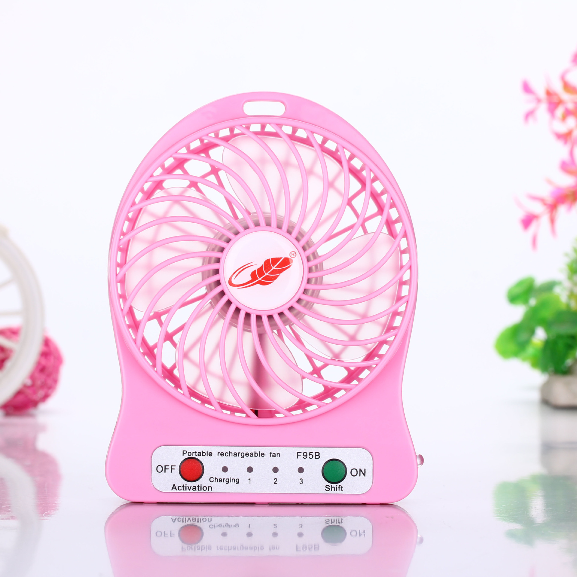 共田 便携式迷你风扇 usb锂电池电风扇 大风力 学生宿舍降温神器