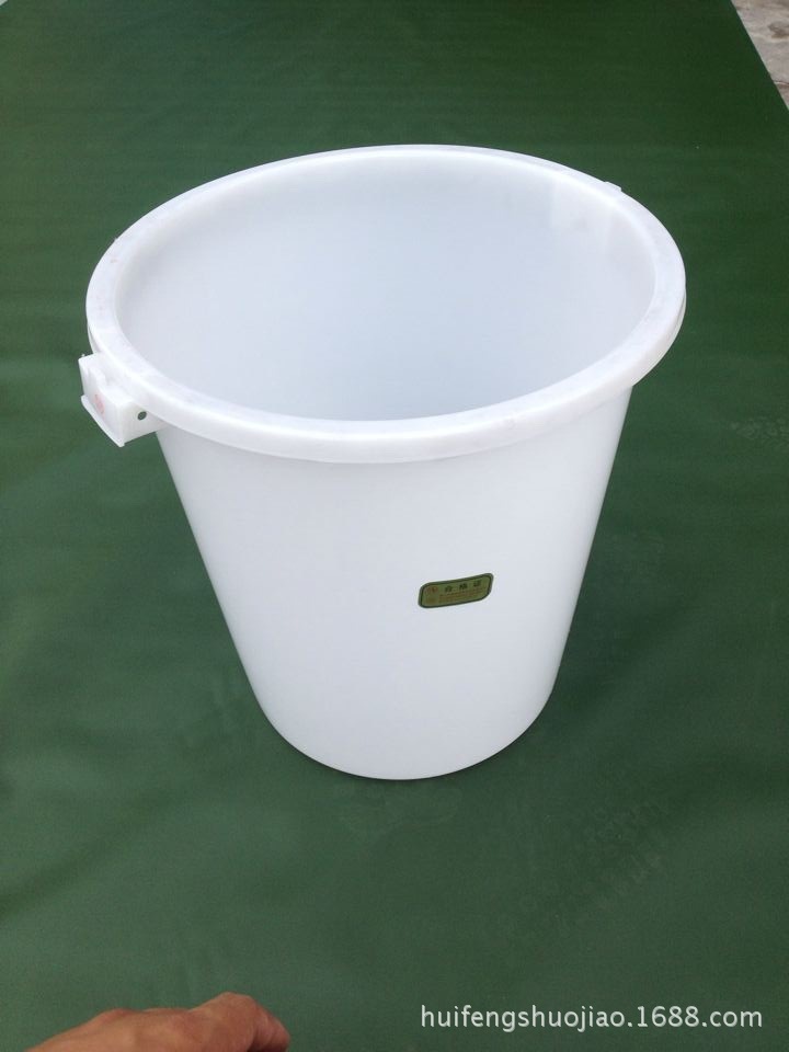 厂价直销各类圆胶桶白色大圆桶全新料塑料桶
