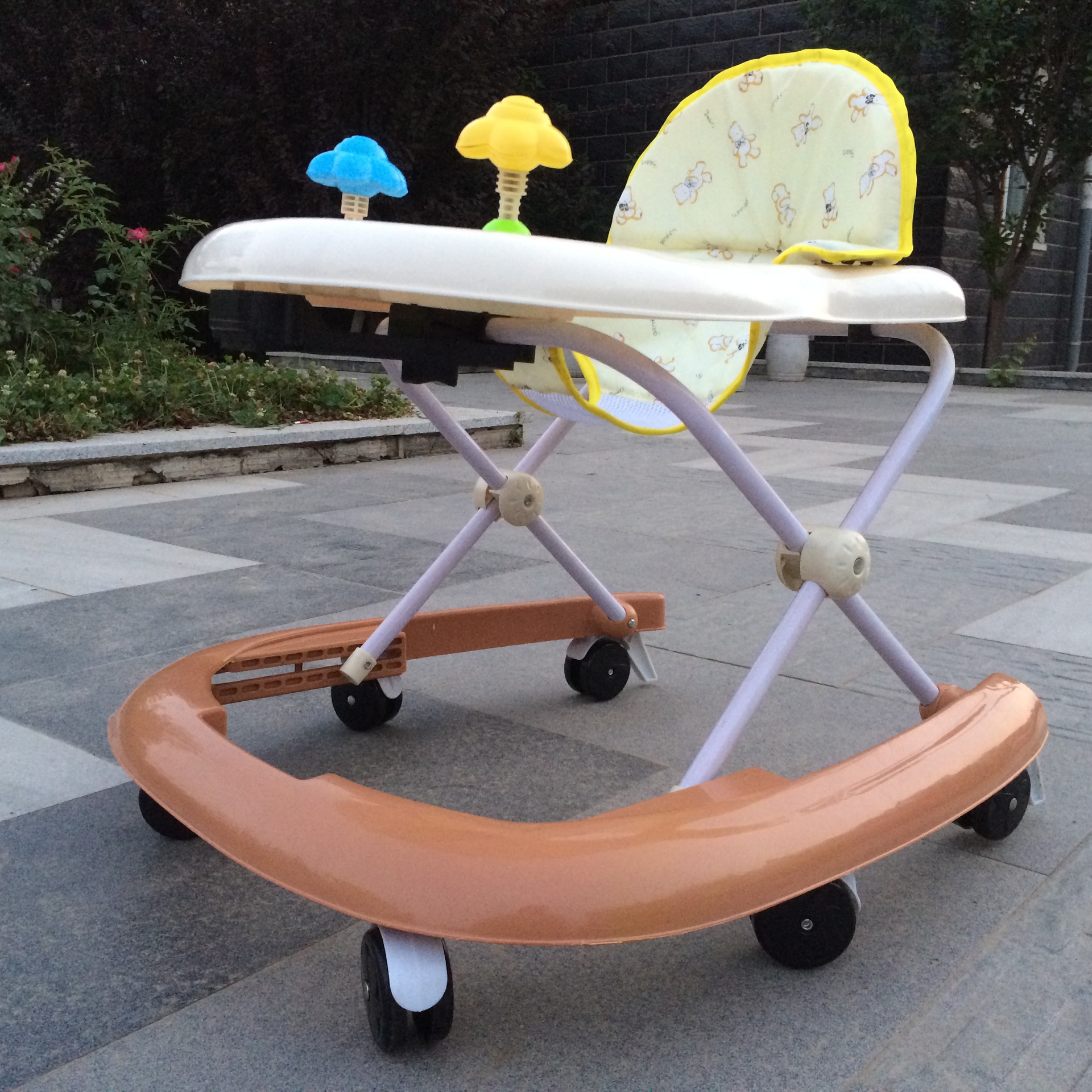 正品婴儿童宝宝学步车助步车多功能易安装折叠防侧翻 u型学步车