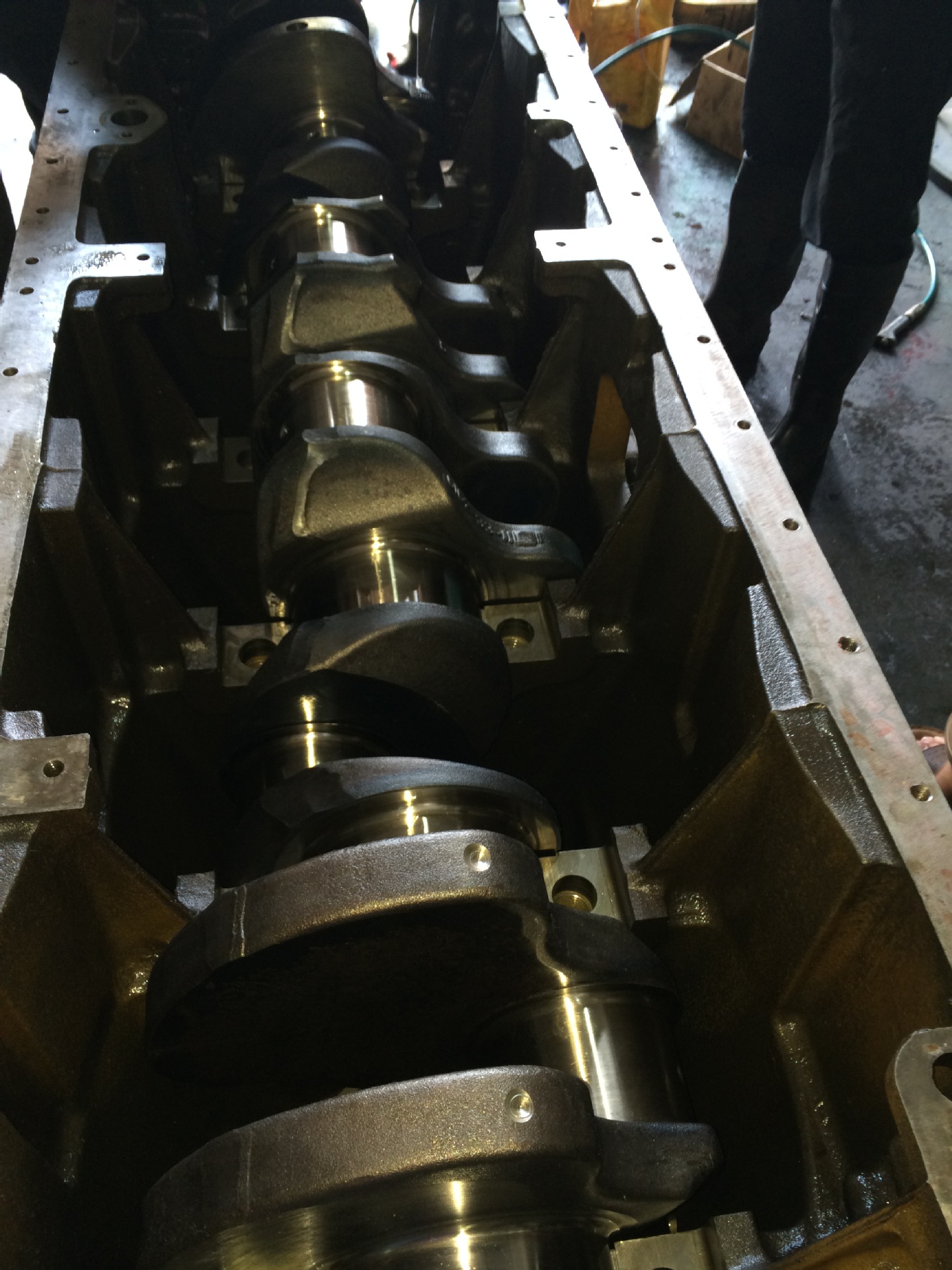 供应sa6d170柴油发动机二手标准曲轴6162-33-1131