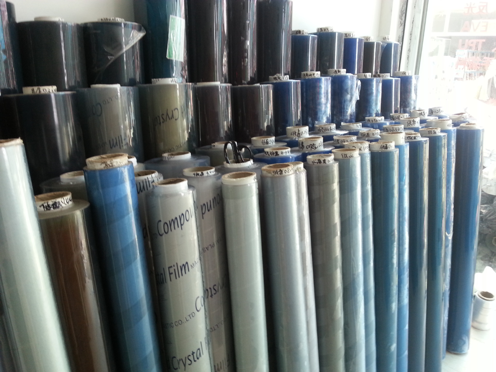 现货超透pvc膜电动车前透明挡风pvc薄膜 防水塑料pvc雨衣膜