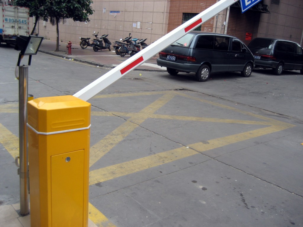 道闸 路闸挡车器 栏杆机电闸栏杆电闸手动栏杆