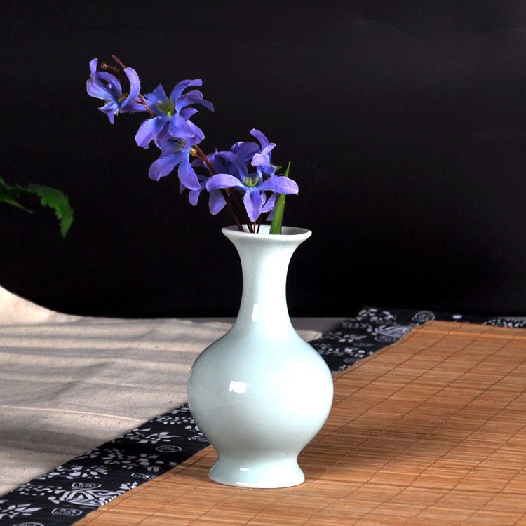 青花瓷花插 手工手绘古典小花瓶 手绘荷花青瓷工艺品桌面摆件