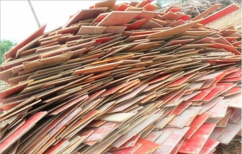 厂家专业销售最新型壳子板粉碎设备建筑带除钉模板粉碎机