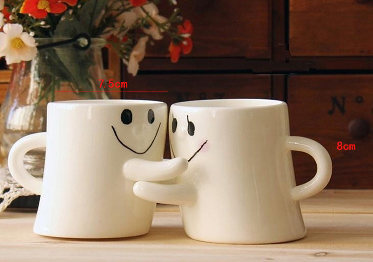 批发精致表情笑脸抱抱对杯 萌萌情侣陶瓷杯子 创意小巧可爱水杯子