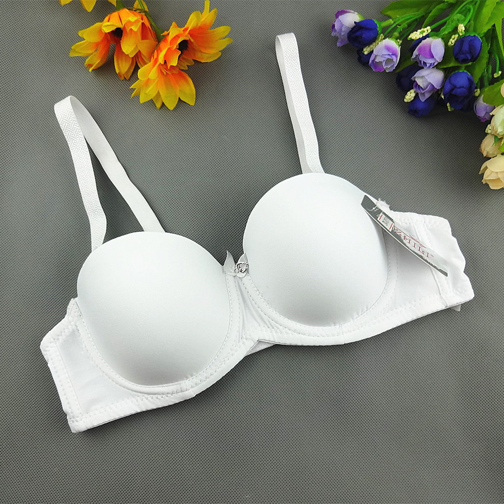 外销东南亚半杯青年女文胸 薄杯带按摩点锦纶后两排扣有钢圈内衣