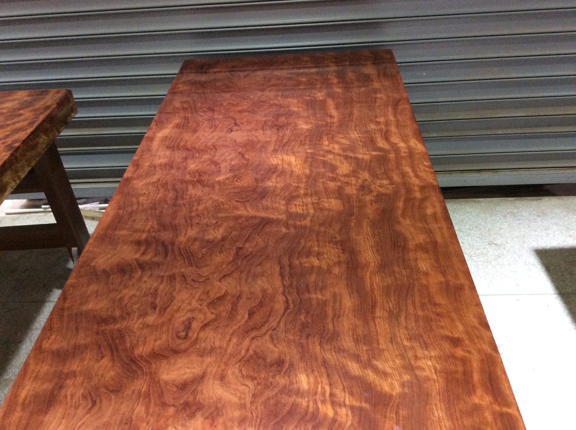 首页 红木家具 红木桌案 红木茶桌 >巴西花梨原木巴花实木大板 红木