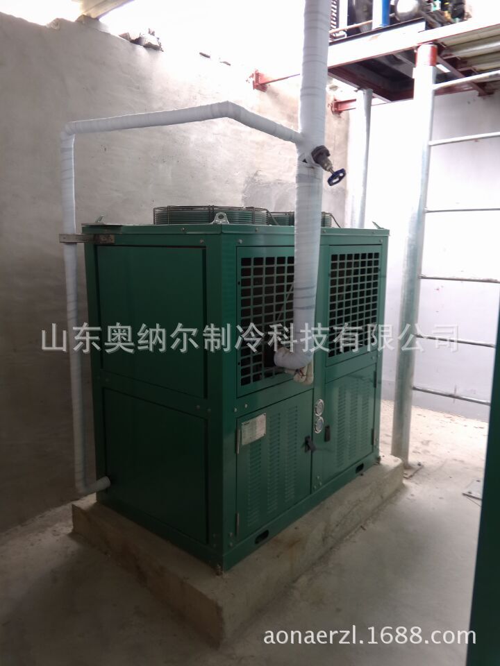 241FBF51BA8E1604C58AD6D0292508