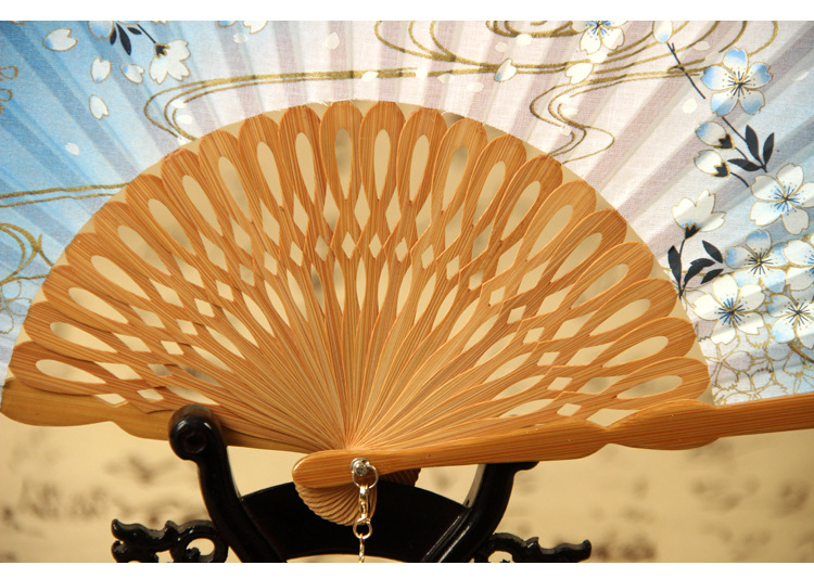 雅扇堂新品亚麻樱花流云女式扇子 日式折扇 和风日本扇子厂家批发