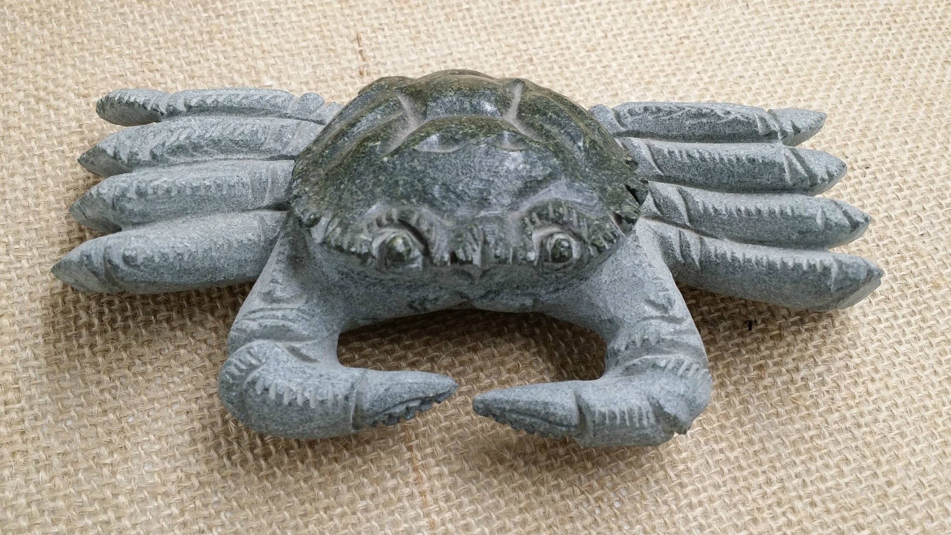 厂家直销石雕螃蟹雕刻 大理石螃蟹雕刻 青石大闸蟹雕刻摆件工艺品