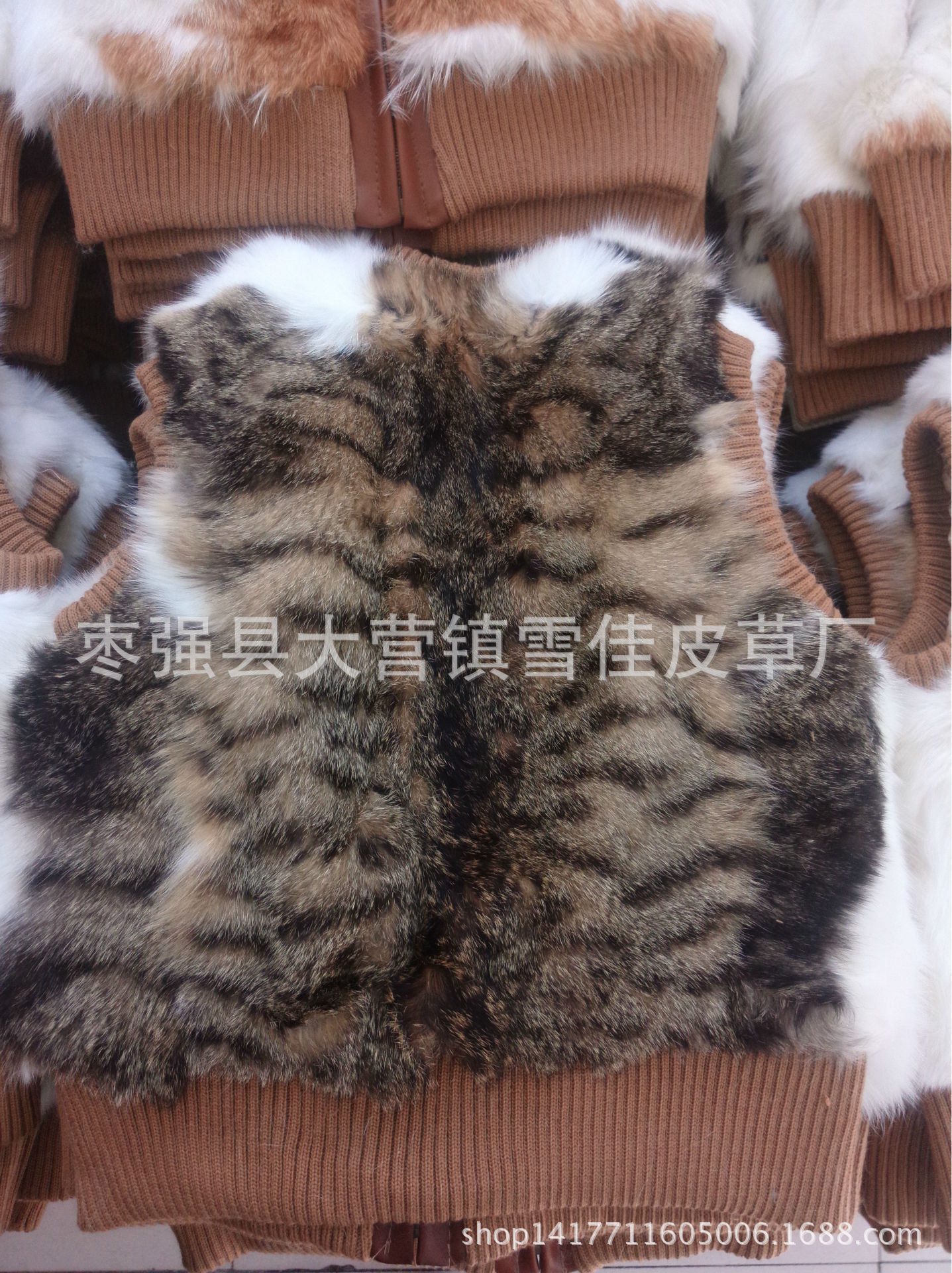 猫皮童装马甲 男女儿童皮草童装 猫皮皮草原料_童马甲,背心_列表网