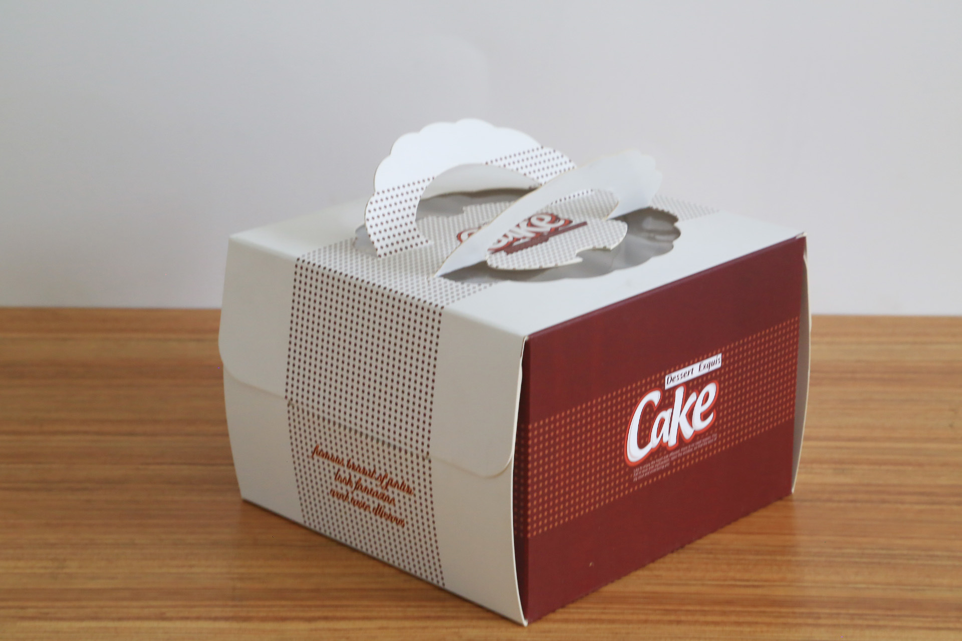 白卡纸梦幻蛋糕盒 烘焙食品包装纸盒 生日礼品盒 厂家批发