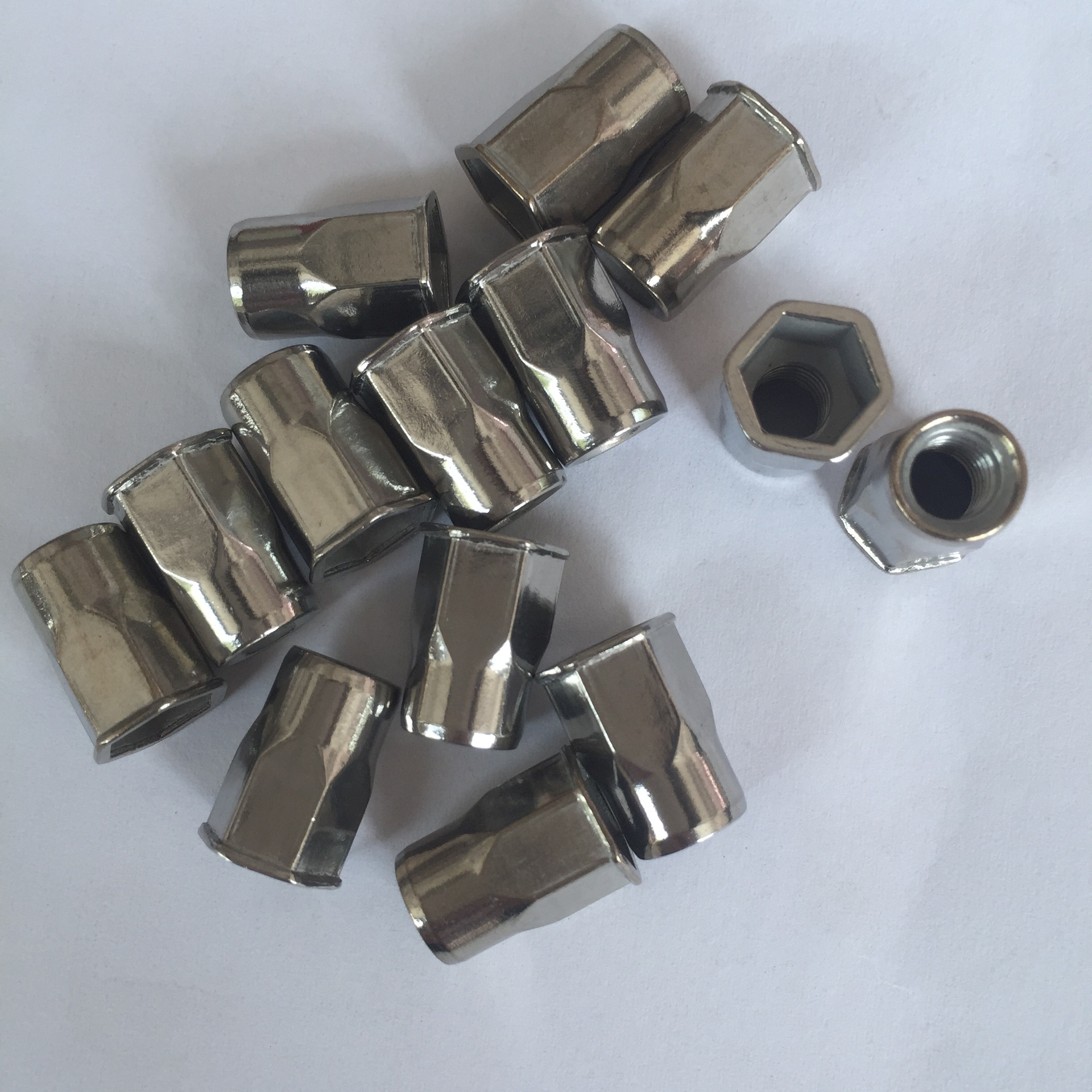 厂家直销铝制拉铆螺母 m4平头圆柱 价格优惠