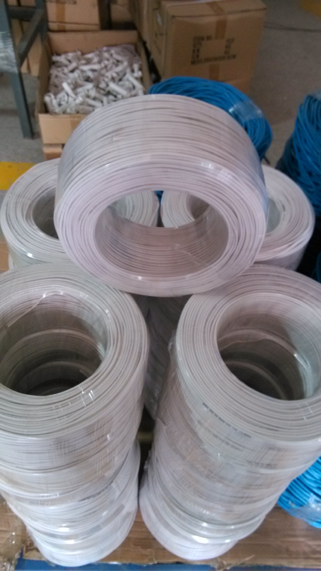 种类:4芯电话线 四芯家装工程电话线 4p单股电话线 材质:全(纯)铜