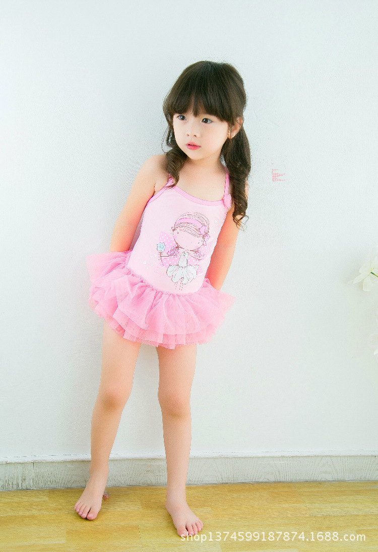 新款儿童泳衣女童连体泳衣小童幼童可爱卡通吊带连体防晒女宝泳衣