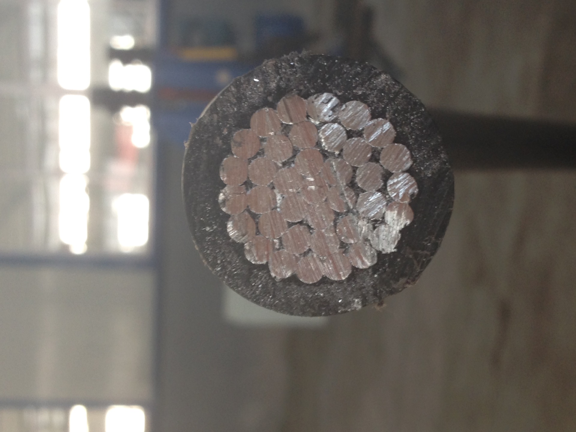 厂家批发jklgyj-10kv-25架空绝缘导线生产厂家质量可靠价格低