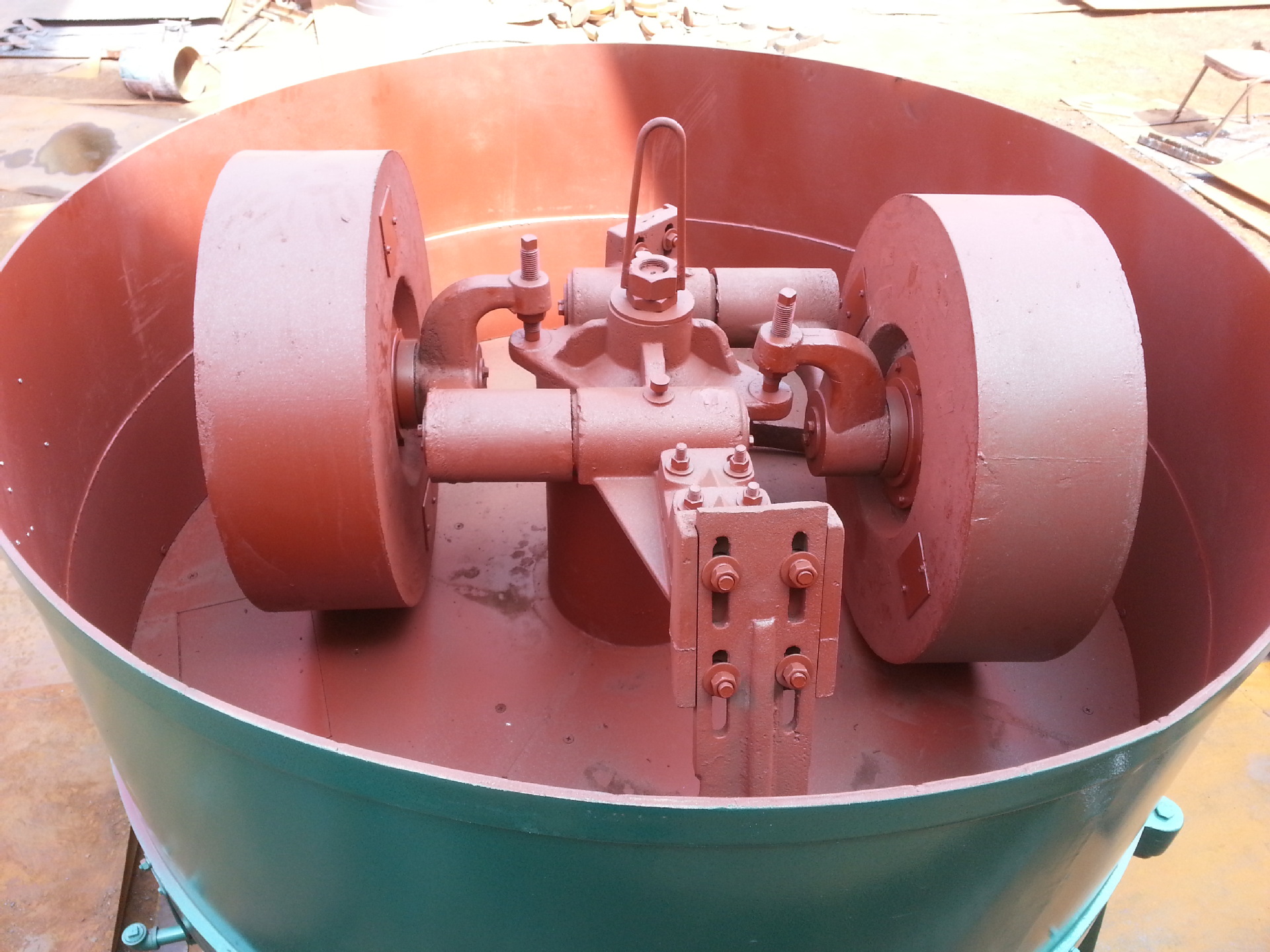 优质推荐供应经久耐用混砂机 噪音小运行可靠混砂机 混合设备